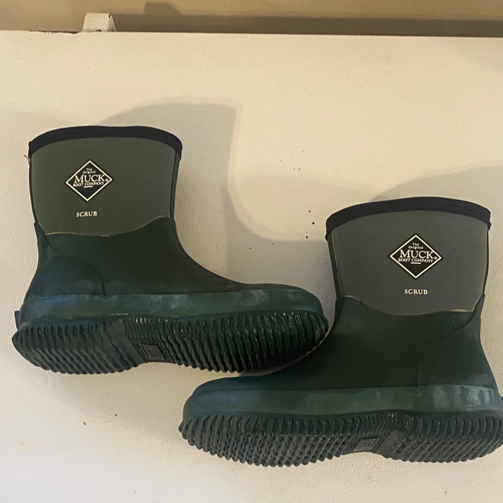 Muck Boot Company Green Scrub Boots
